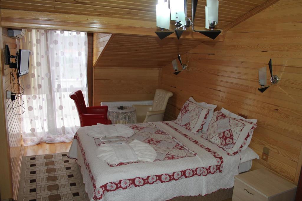 Assortie La Villa Hotel Ава Стая снимка